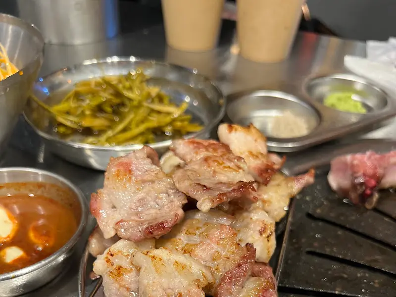 잘 익은 돗갈비