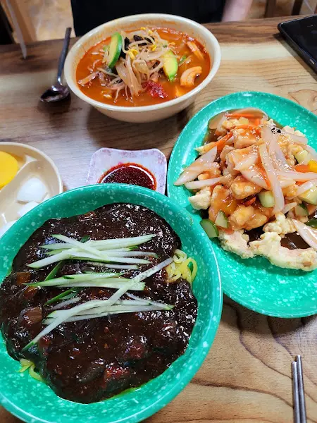 짜장면, 짬뽕, 탕수육