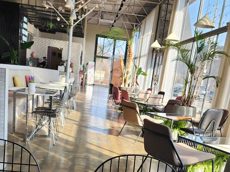 카페 내부 테이블