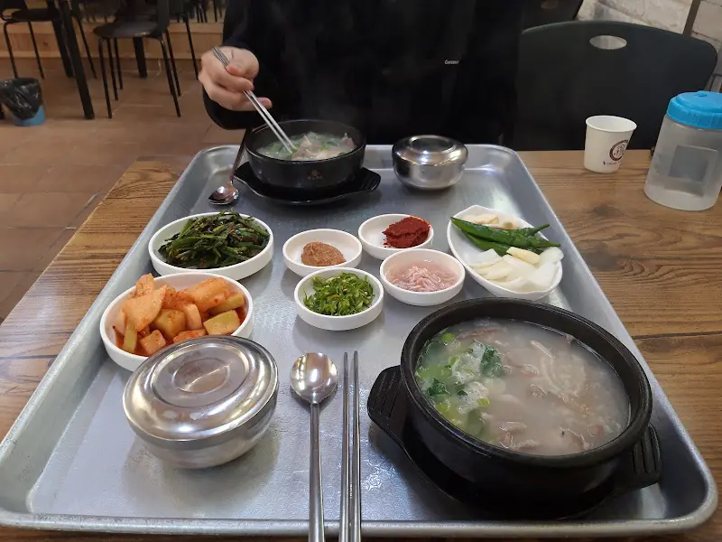 푸짐한 한 상 차림