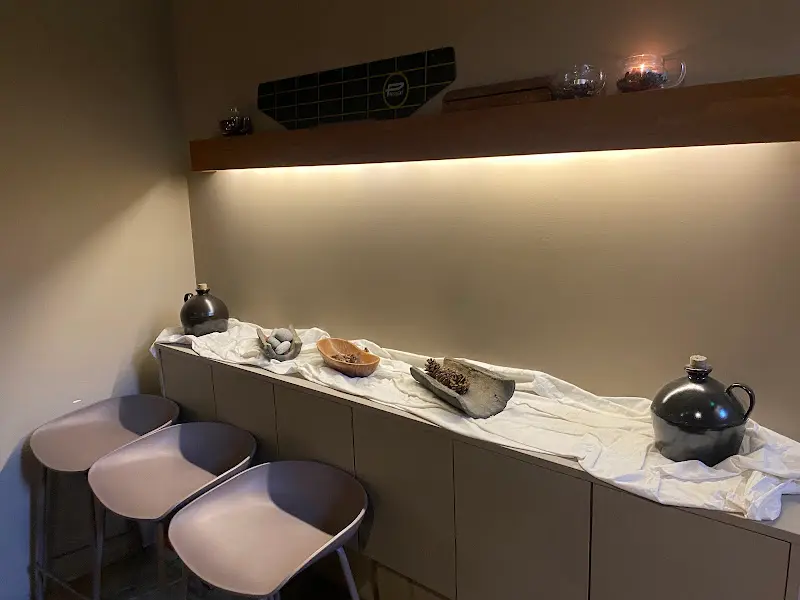 카페 내부 장식