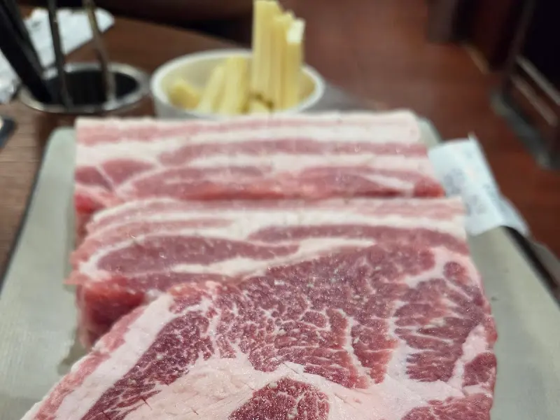 맛찬들왕소금구이 분당정자점 삼겹살 근접샷