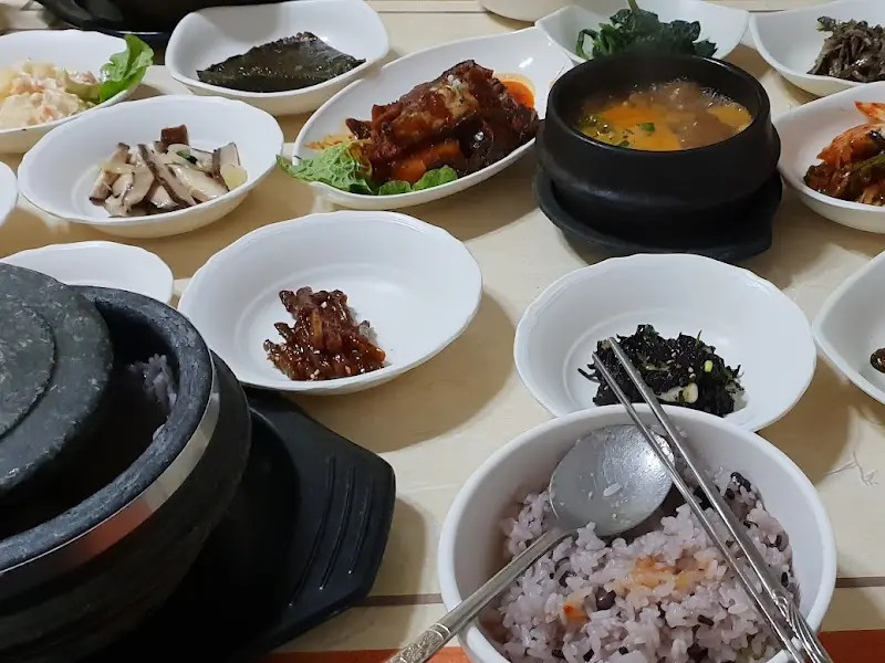 푸짐한 시골밥상 한 상