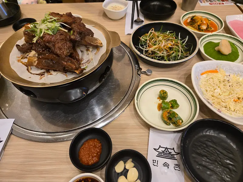 석갈비 한 상 차림
