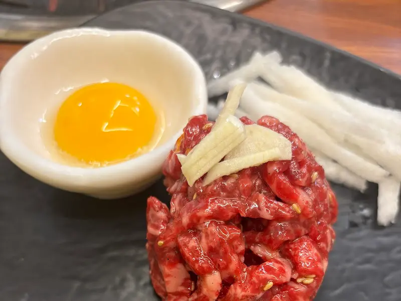 신선한 육사시미