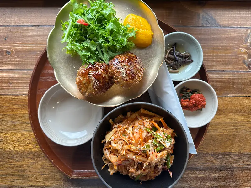 무호소반 한상차림 항공샷