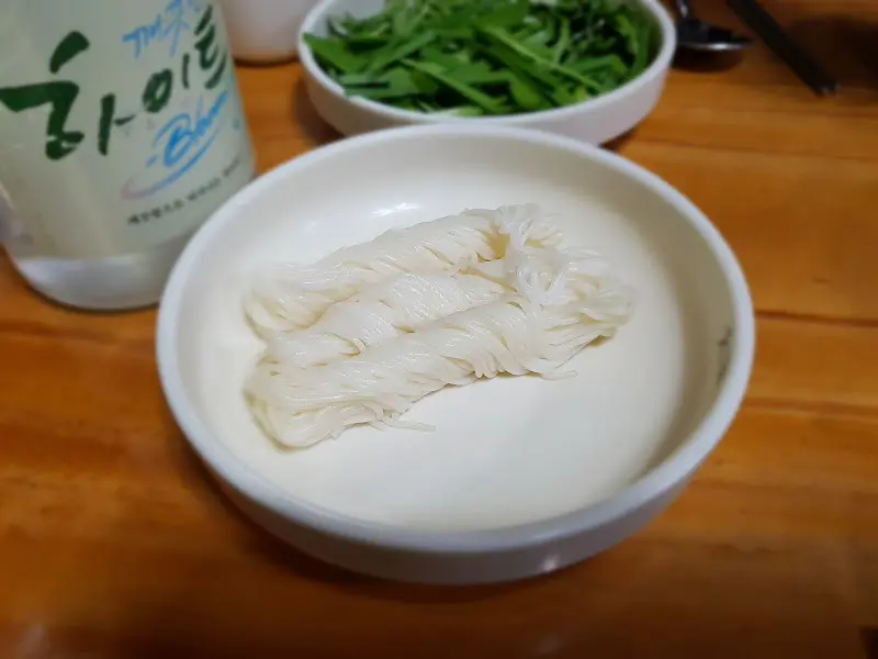 소면과 야채