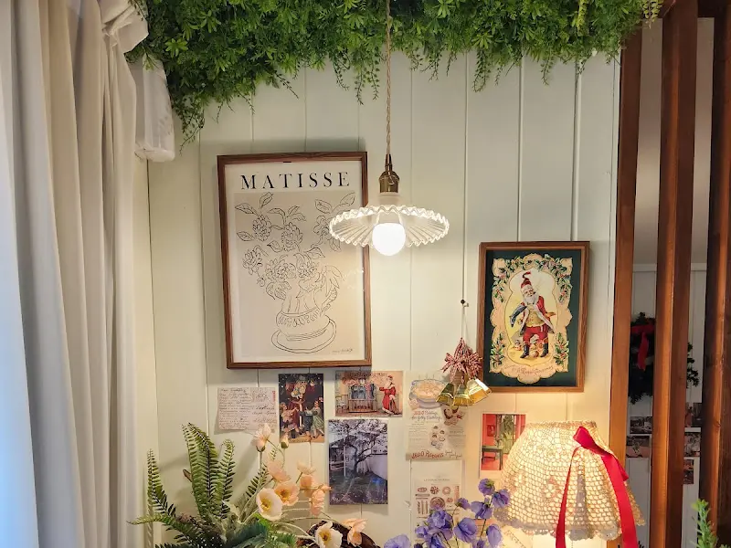 카페 내부 장식