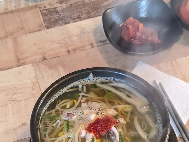 콩나물 해장국과 깍두기