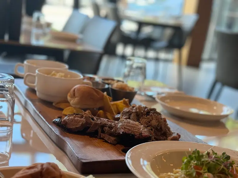 푸짐한 BBQ 플래터