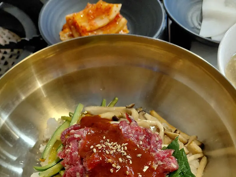 육회비빔밥