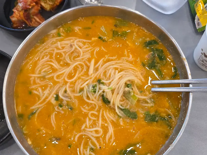 어탕수제비 국물