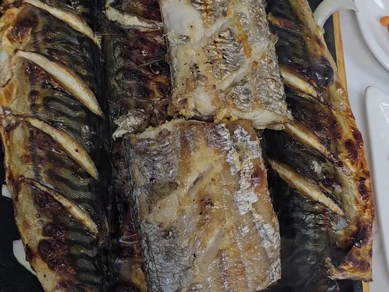 고등어 구이 확대 사진