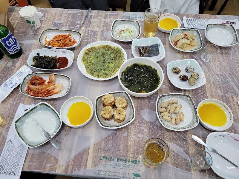 다양한 곁들임 음식