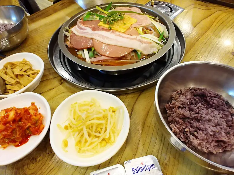 버터밥과 부대전골