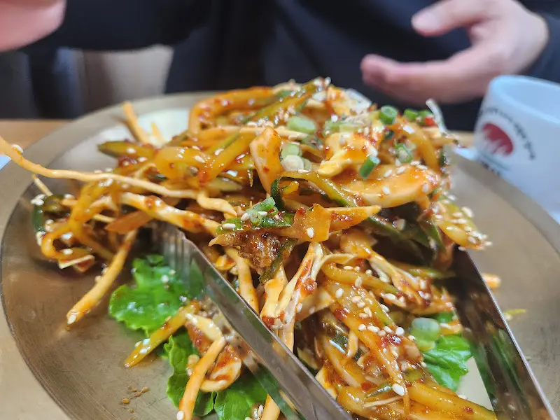 매콤한 바지락 무침