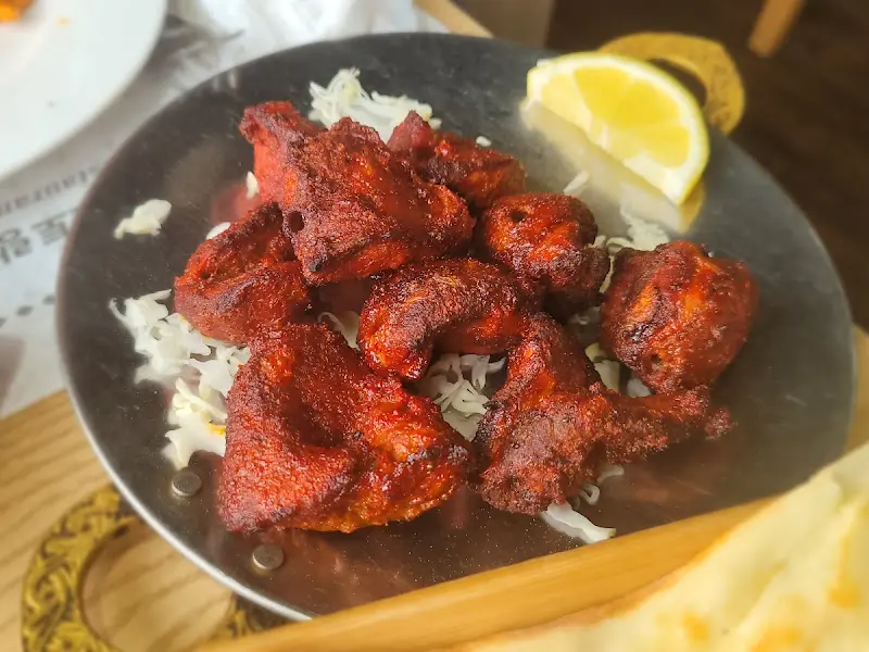 탄두리 치킨 조각