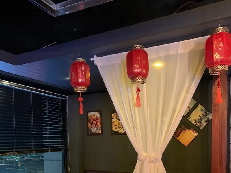 펍푸통푸통 내부 인테리어