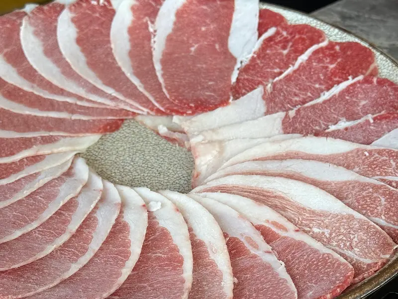 한우 샤브샤브 세트의 아름다운 자태