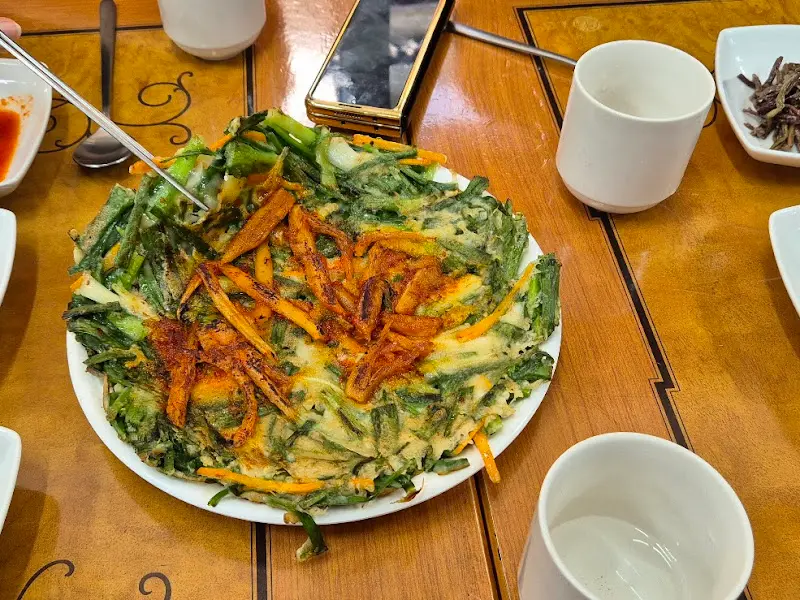 겉은 바삭하고 속은 촉촉한 파전