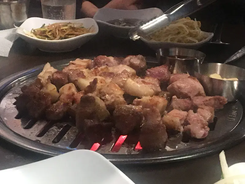 구워진 돼지고기 단면