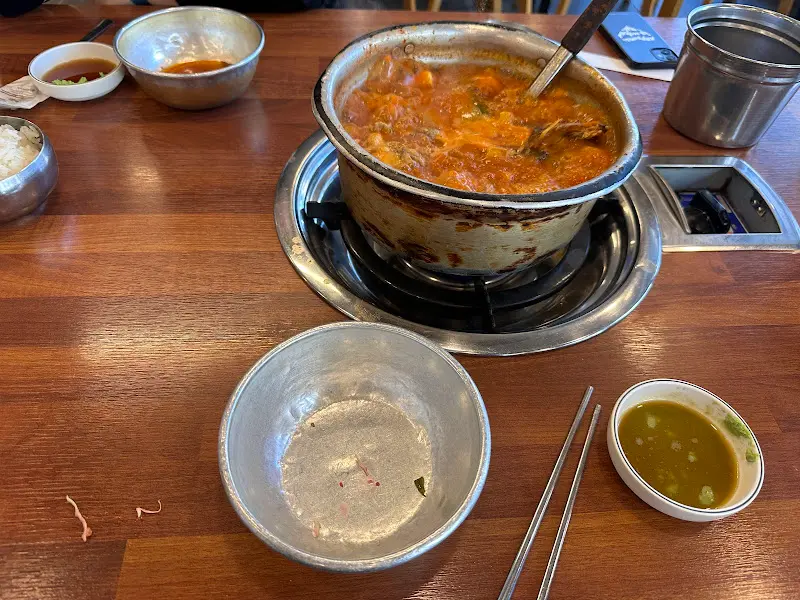 보글보글 끓는 동태애탕