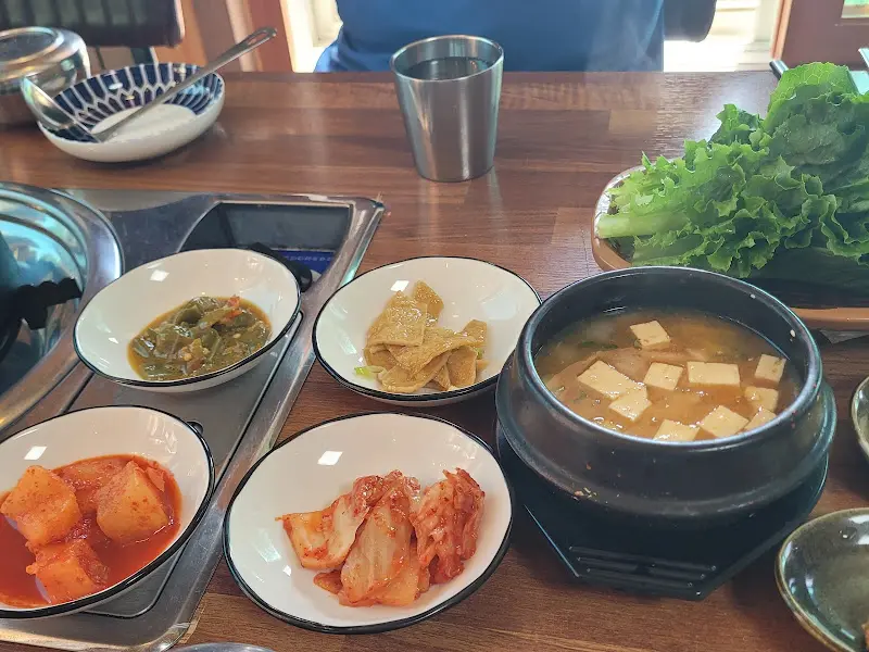 푸짐한 한 상 차림