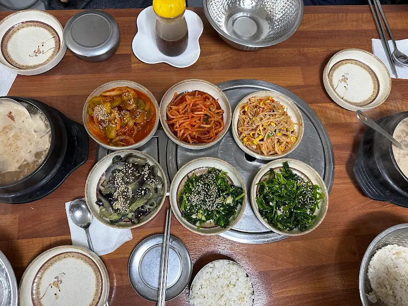 전체적인 상차림 모습