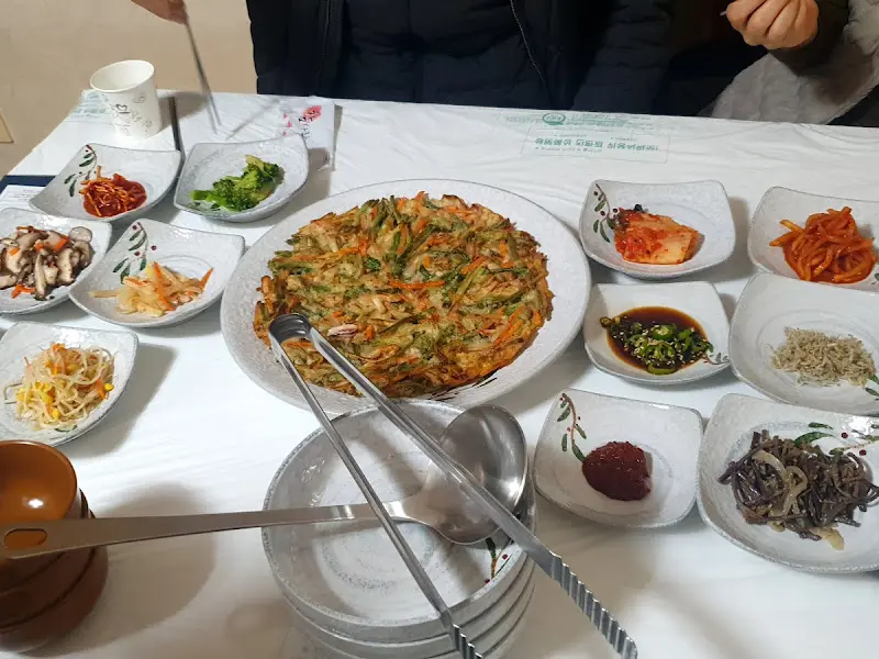 보리파전과 밑반찬