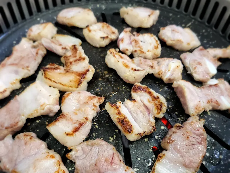 잘 익은 삼겹살