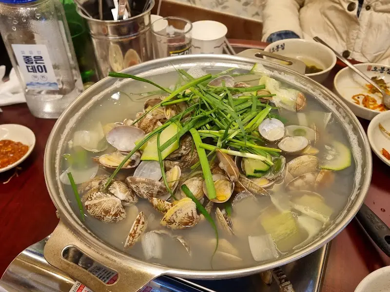 시원한 조개탕