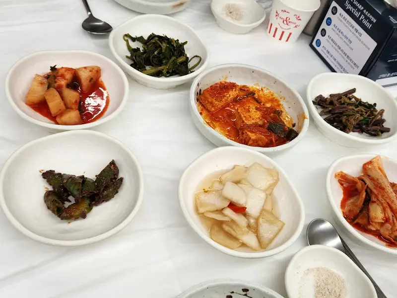 능이백숙 전체 사진