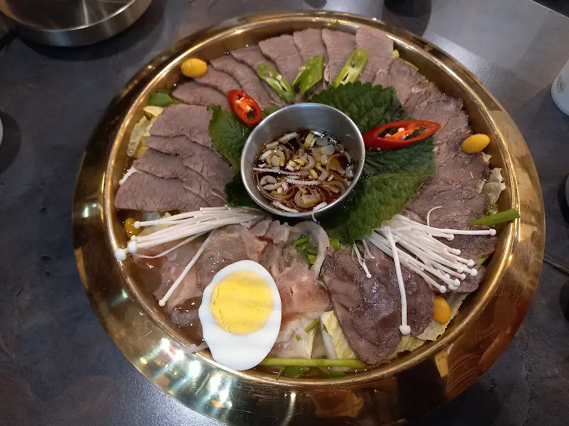 푸짐한 어복쟁반 한 상