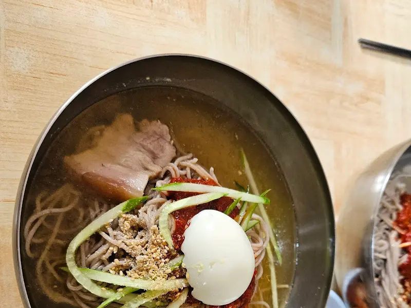 시원한 물막국수