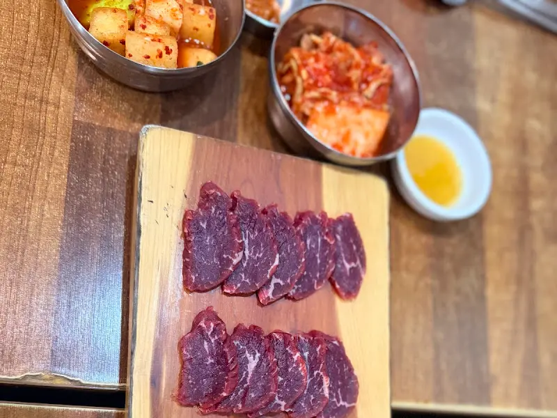 육사시미 근접샷