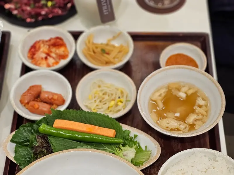 정갈한 밑반찬들