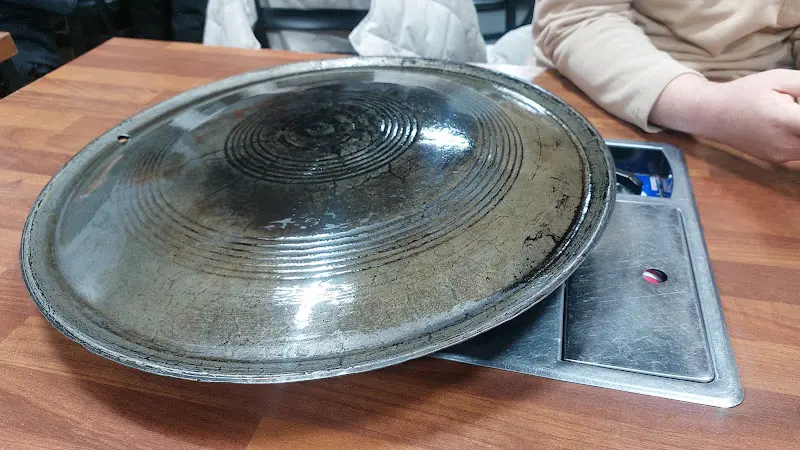 왕솥뚜껑 삼겹살