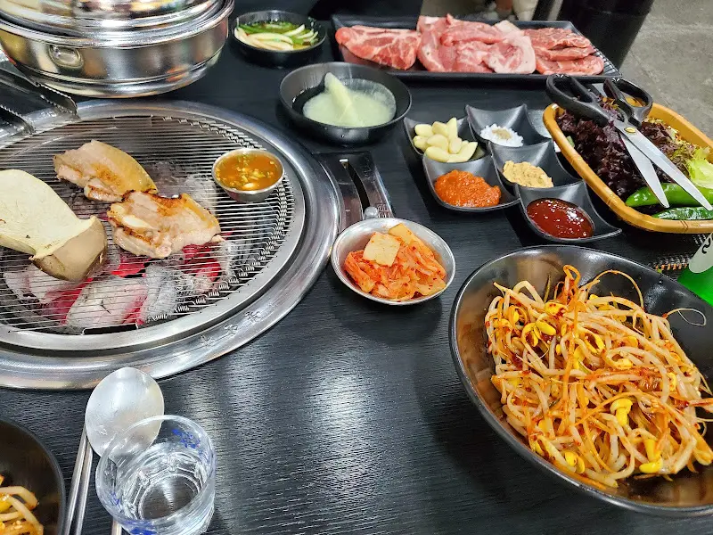 푸짐한 한 상 차림