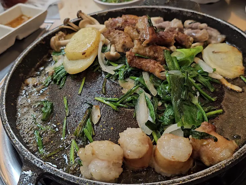 불판 위의 곱창