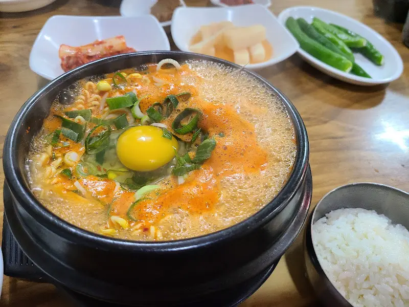 콩나물 라면 근접샷