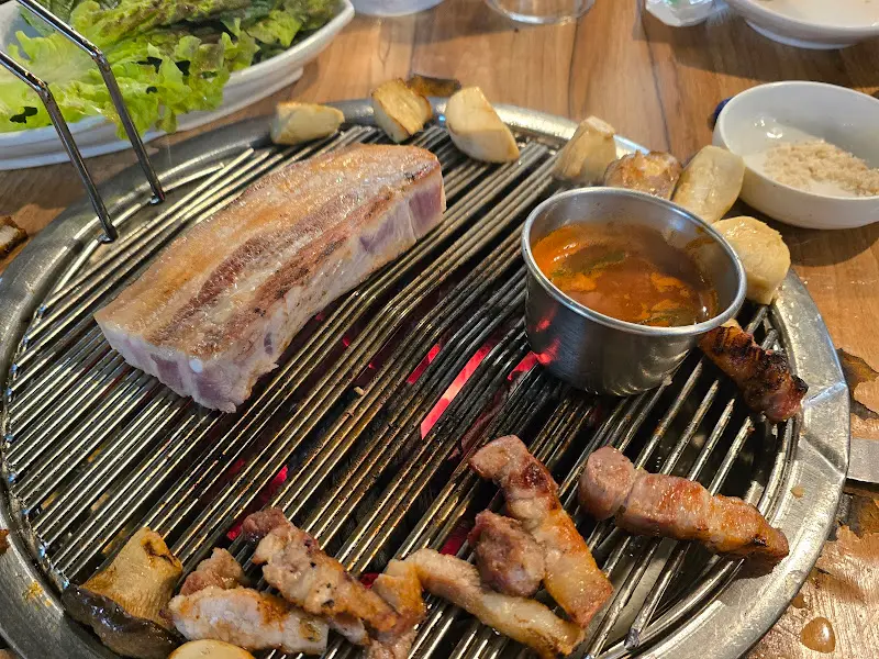 고기와 함께 구워 먹는 버섯