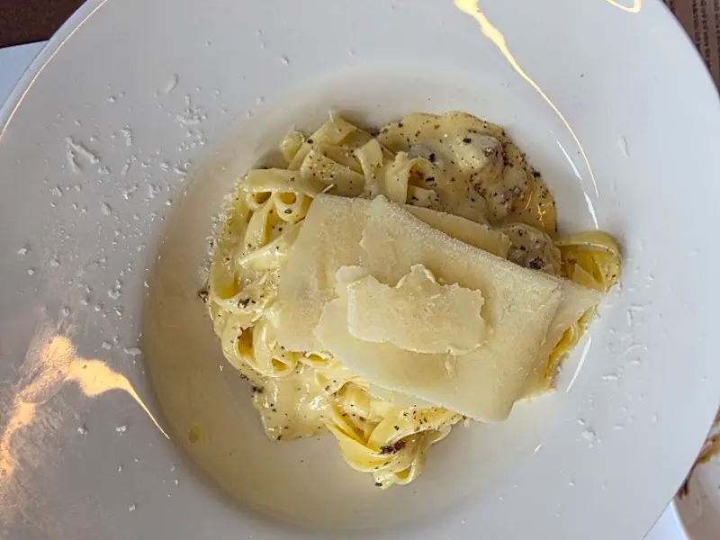 통치즈 까르보나라