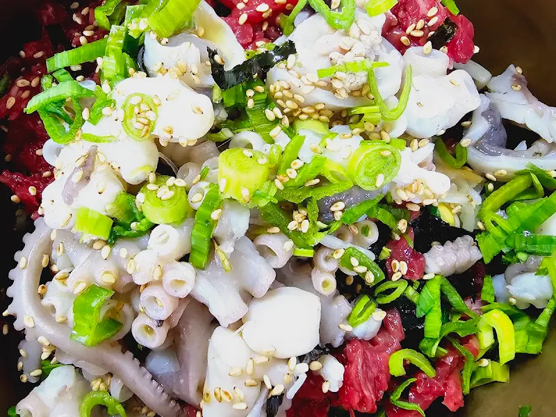 육회낙지비빔밥
