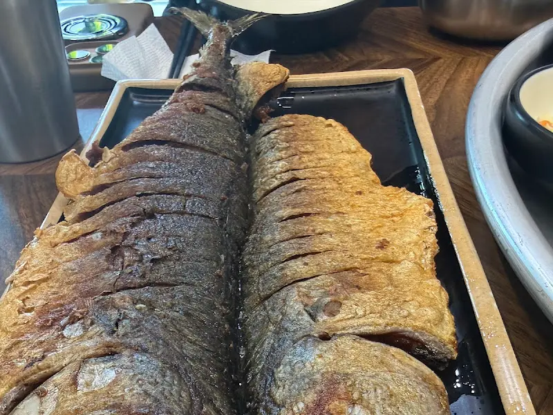 겉은 바삭하고 속은 촉촉한 옥돔구이