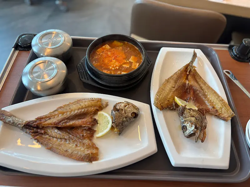 정갈한 생선구이