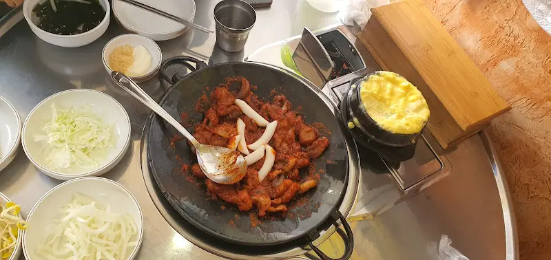 쭈꾸미 볶음과 계란찜