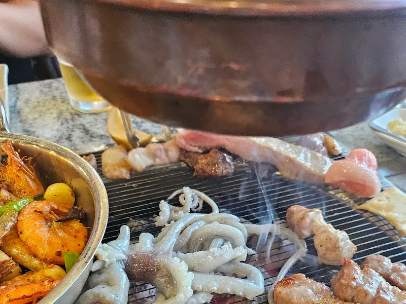 불판 위 해산물