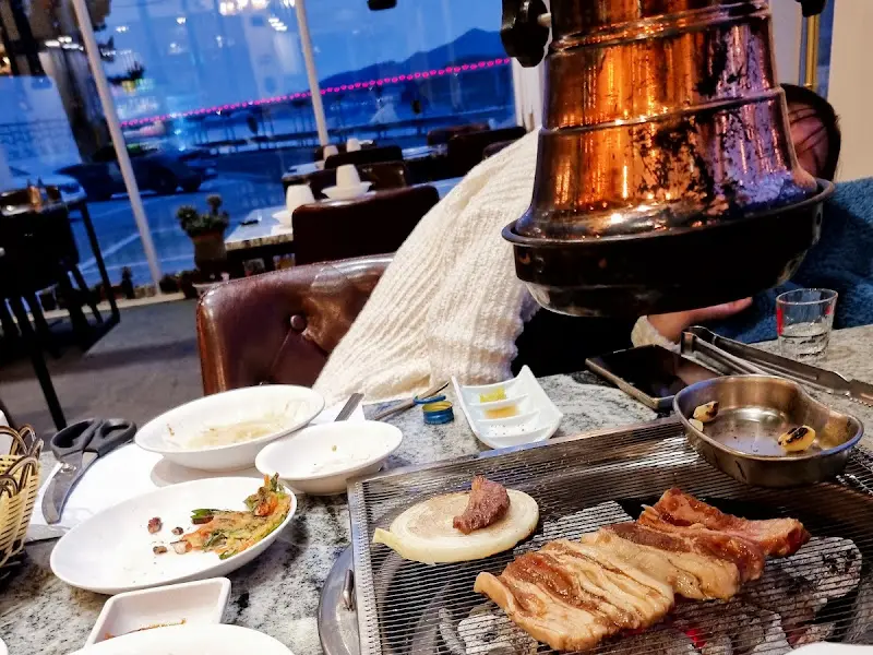 저녁 시간 이서방화로 내부