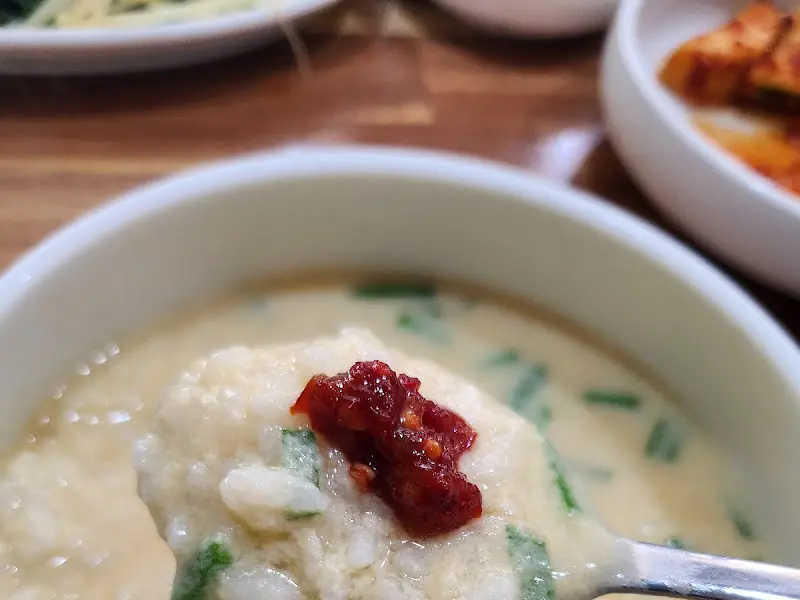 고소하고 부드러운 계란죽