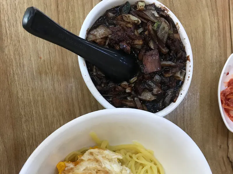 간짜장과 계란 프라이